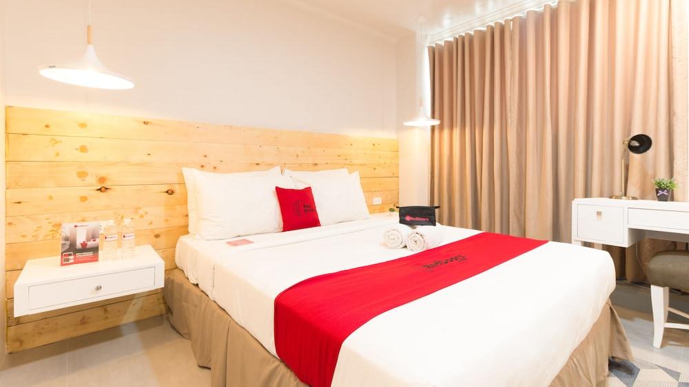 Hotel Reddoorz Premium Near Greenbelt Makati - Vaccinated Staff Makati City